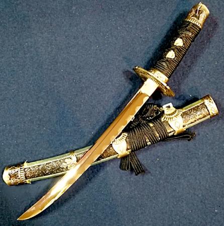 10号　上杉・龍村裂の兜